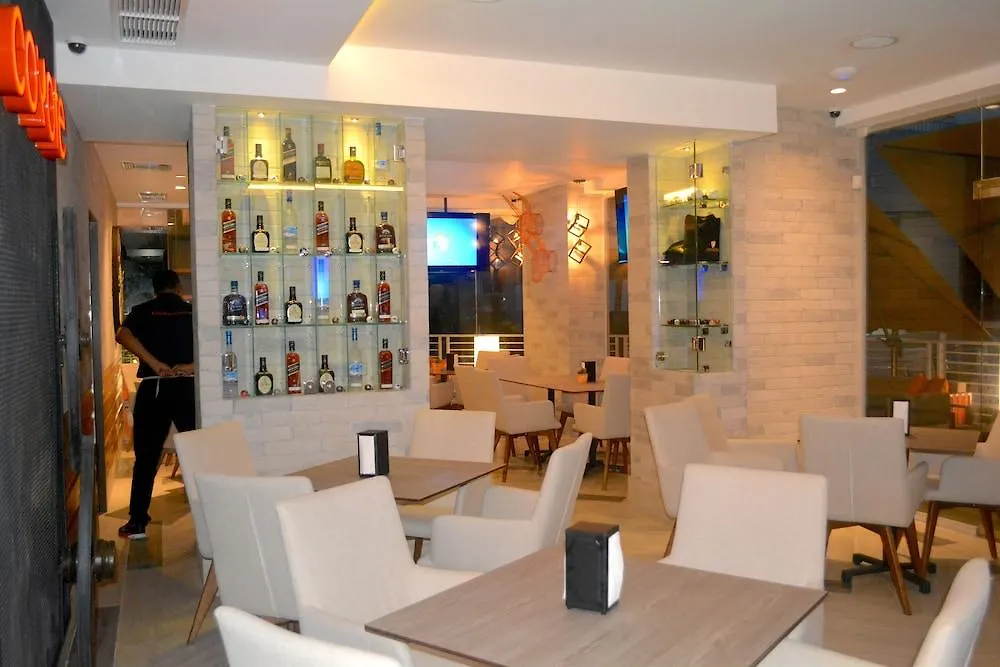 Ducassi Suites Rooftop Pool Beach & Spa プンタ・カナ 3*,