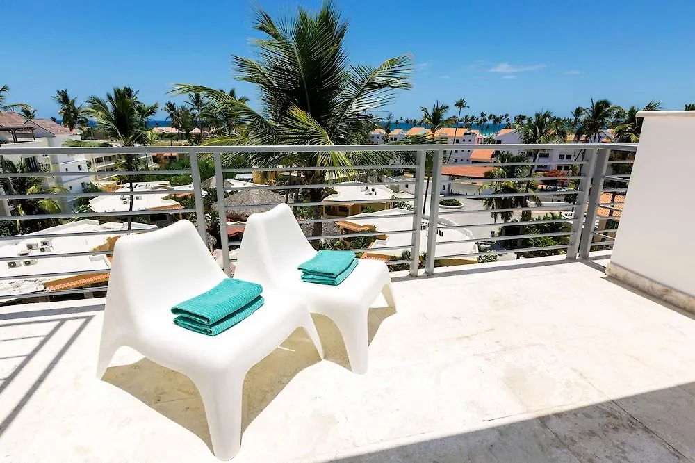 ホテル Ducassi Suites Rooftop Pool Beach & Spa プンタ・カナ
